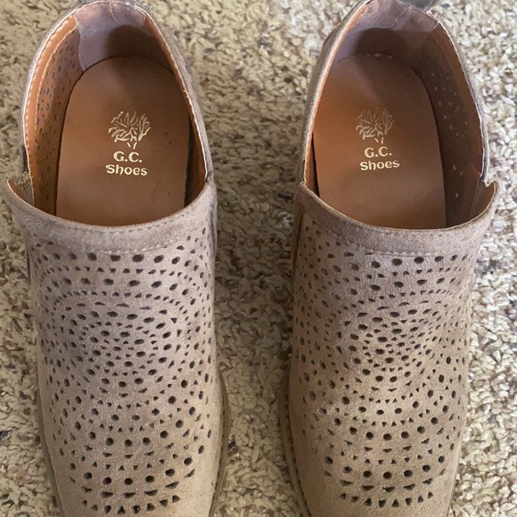 G.C. Shoes Suede Brown Cut Out Pattern Ankle Boots - Picture 6 of 6